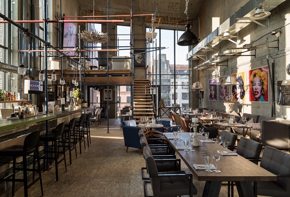 door_19_pop_up_bar_club_p_h_d_02-1000x682