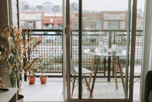 meble na mały balkon